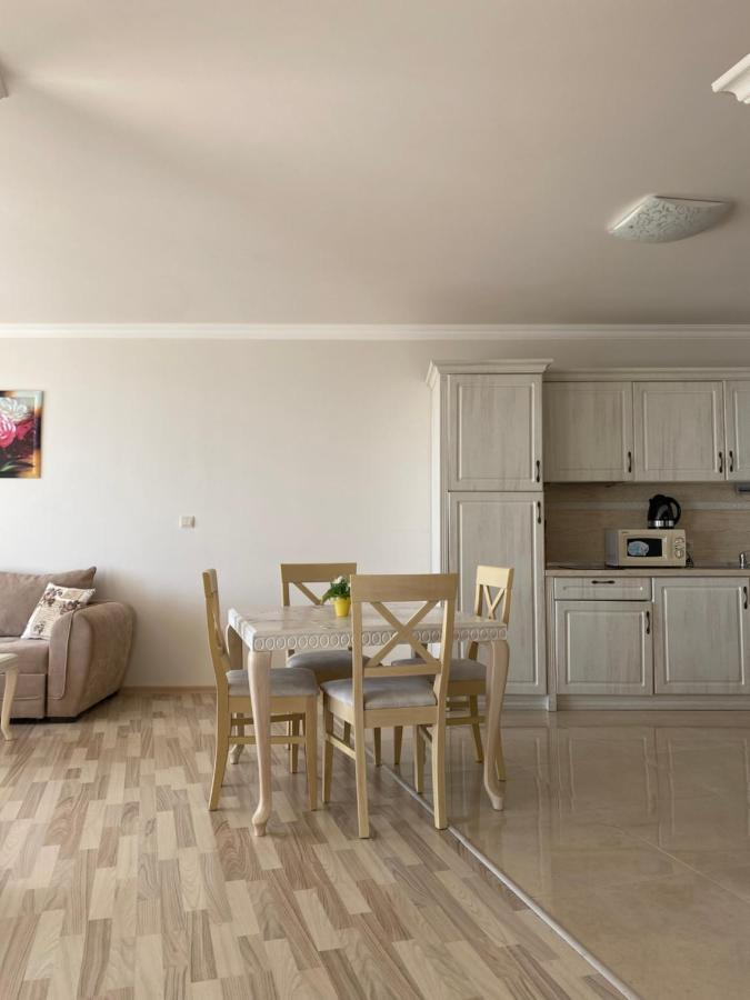 Private Super Apartments By Sea In Apart Hotel ! Pomorie Exteriér fotografie